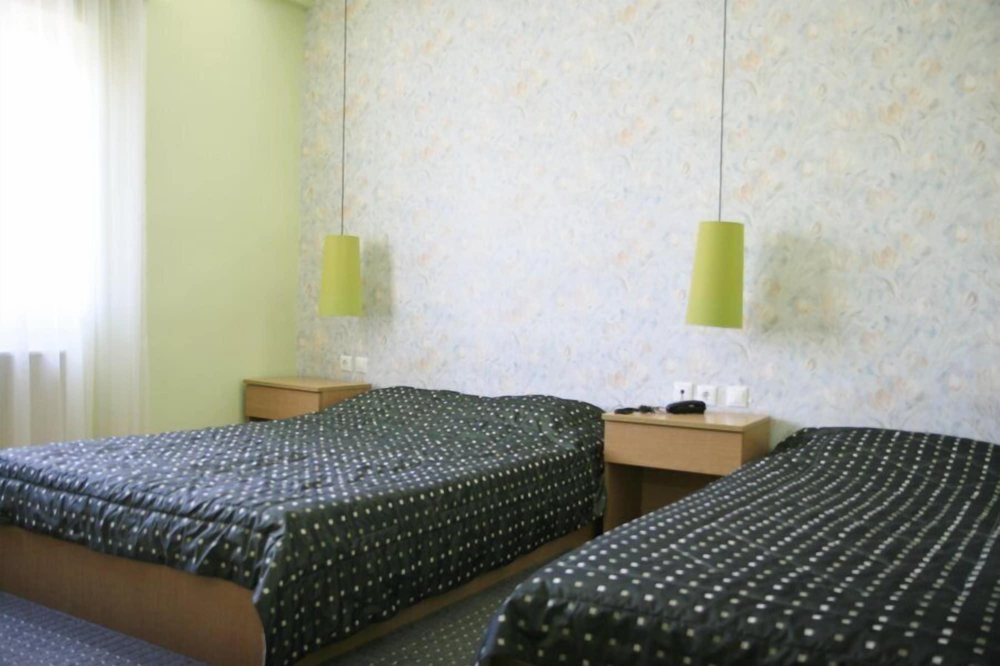 Assembly Hotel Anchialos Bagian luar foto